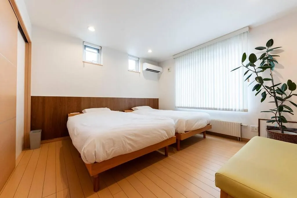 The Casa Azucena Villa Szapporo Japán
